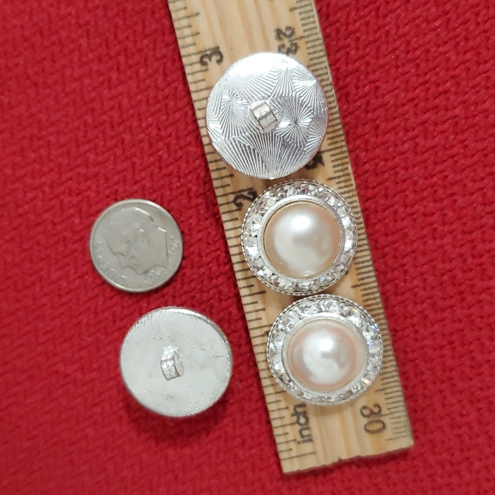 Set of 4 Faux pearl clear brilliant rhinestones silvertone shank buttons VINTAGE - Picture 5 of 5